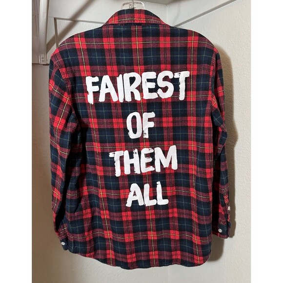Cake Worthy Shirt Red Flannel Snow White Fairest of Them All Size Small Disney - Picture 1 of 3